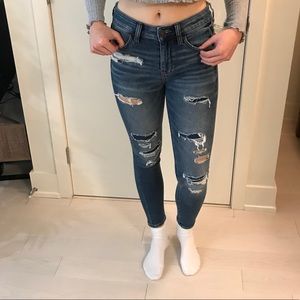 American Eagle Stretch Hi-Rise ripped jeggings